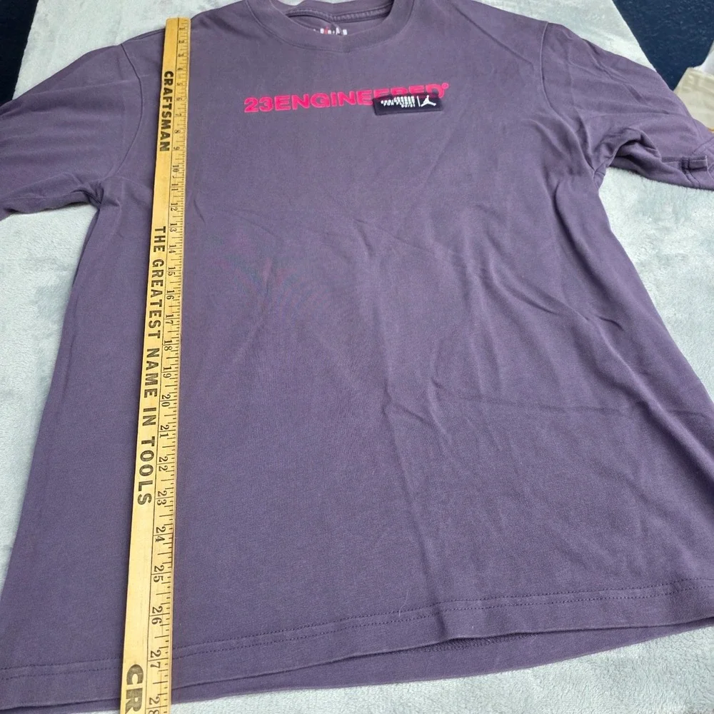 Jordan 23 Engineered Letter Print Training T-Shirt-Purple, Size Med‎
